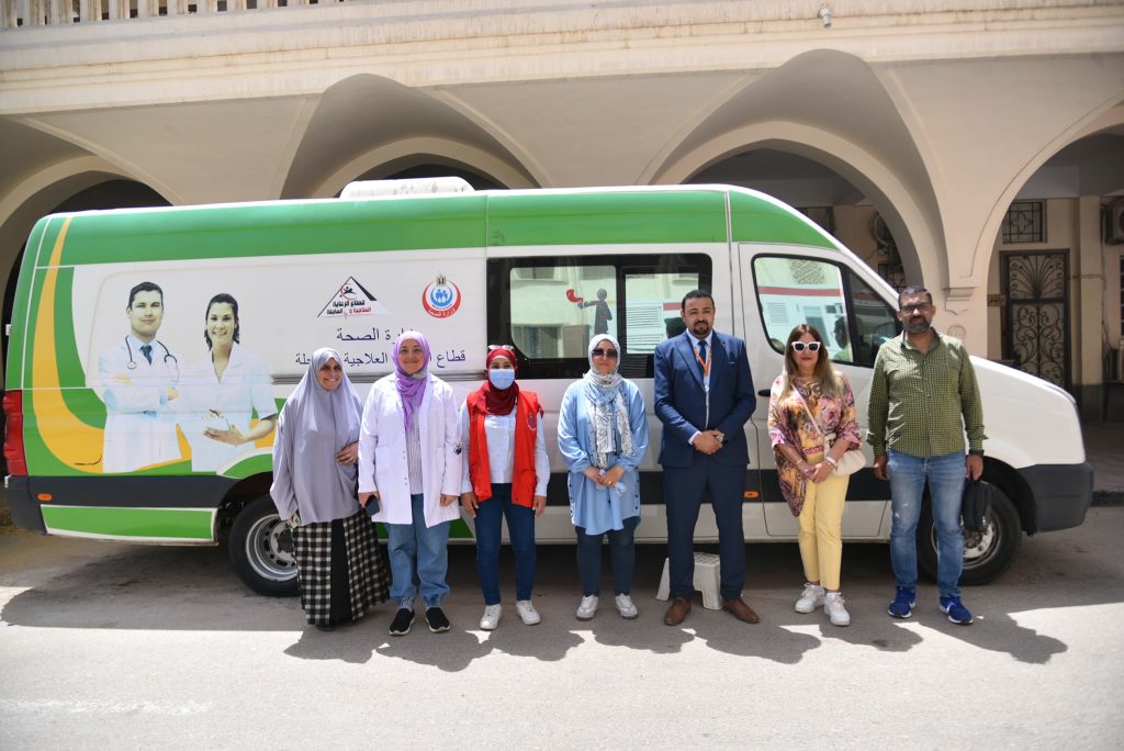 جانب من الحملات الطبية