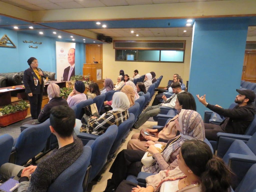 «الصحة» تطلق فعاليات البرنامج التدريبي لـ«طب الأسرة وصحة الطفل» جانب من الفعاليات