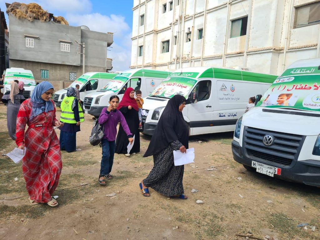 الصحة: تقديم الرعاية الطبية لـ279 ألف مواطن ضمن خطة القوافل خلال شهر رمضان قافلة طبية