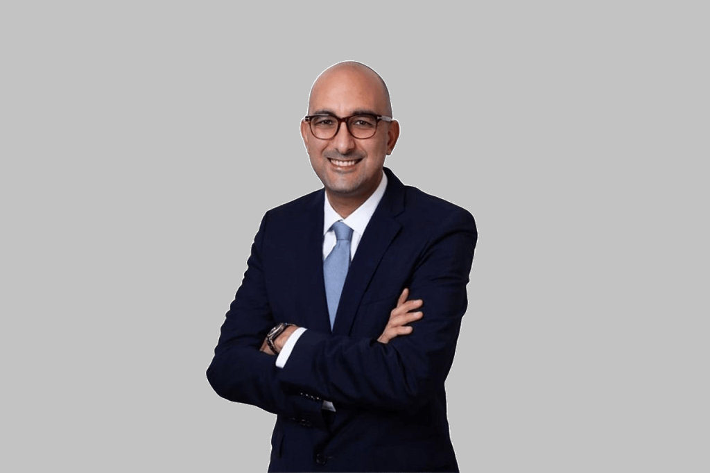 مبيعات «فايزر» ترتفع 65% في مصر خلال الربع الأول من 2025 وحصتها السوقية تصل الى 2% عمرو سيف المدير الإقليمي لشركة فايزر في مصر ودول المشرق العربي والعراق