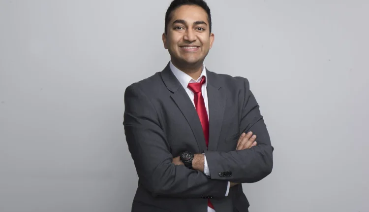 دكتور فيناي براساد