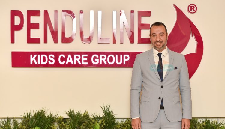 الدكتور عزت سامي، رئيس مجلس إدارة شركة سيماك لمستحضرات التجميل الطبية،