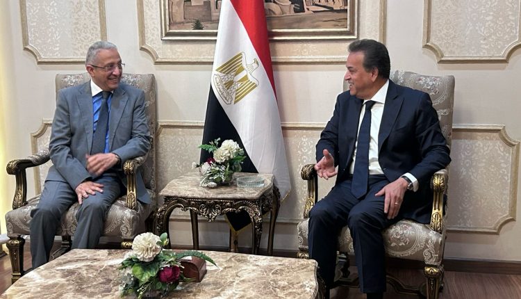 وزيرا الصحة في مصر وتونس