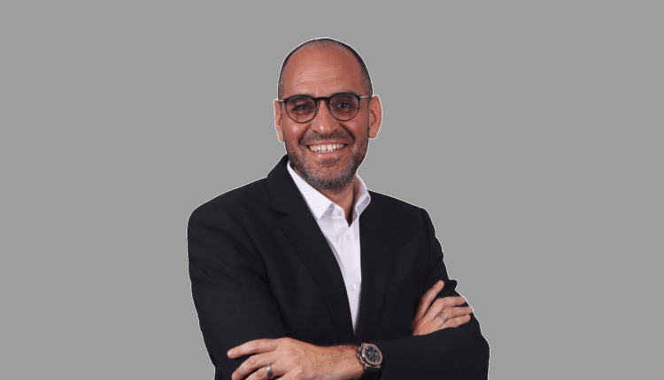 الدكتور احمد الحوفي المدير التنفيذي لشركة جانسن مصر