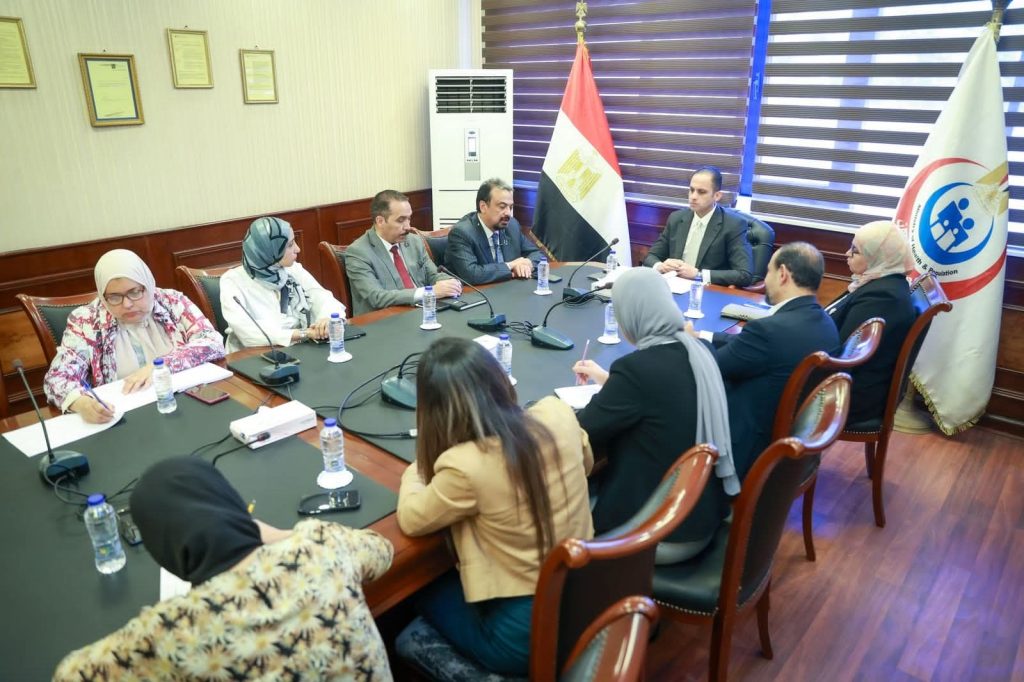 «نائب وزير الصحة» يعقد اجتماعًا لمناقشة أخر مستجدات ملف السياحة العلاجيه.. توفير فرص تدريبية لأطباء الأسنان