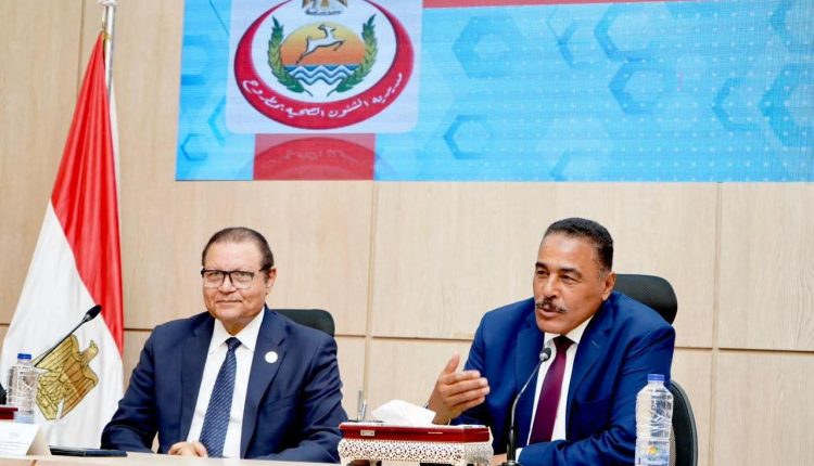 «الاعتماد والرقابة الصحية» تبحث مع محافظة مطروح جاهزية المنشآت لانطلاق التأمين الشامل في سبتمبر القادم