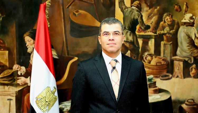 د. محمد إبراهيم الرئيس التنفيذي لشركة ممفيس للأدوية