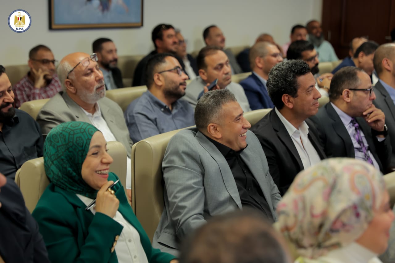 رئيس هيئة الشراء الموحد في لقاء مع ممثلي 70 شركة «محلية وعالمية»: إقرار تسوية شاملة لكافة المديونيات المتأخرة للموردين بالتعاون مع وزارة المالية