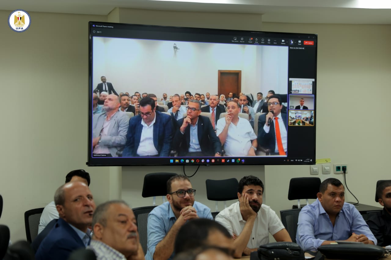 رئيس هيئة الشراء الموحد في لقاء مع ممثلي 70 شركة «محلية وعالمية»: إقرار تسوية شاملة لكافة المديونيات المتأخرة للموردين بالتعاون مع وزارة المالية