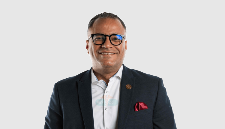 د. محمد مصطفى أبو المجد الرئيس التنفيذي لشركة مصر للمستحضرات الطبية