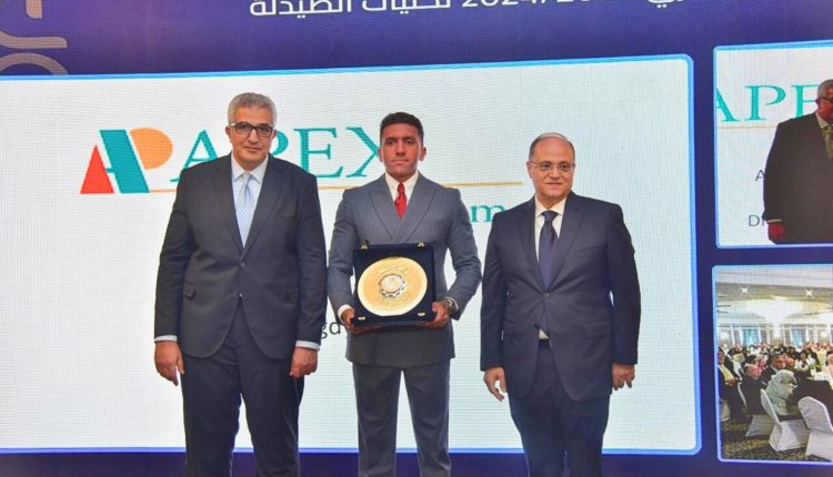 هيئة الدواء تكرم شركة «ايبكس فارما» كشريك نجاح في برنامج الامتياز لطلاب كليات الصيدلة