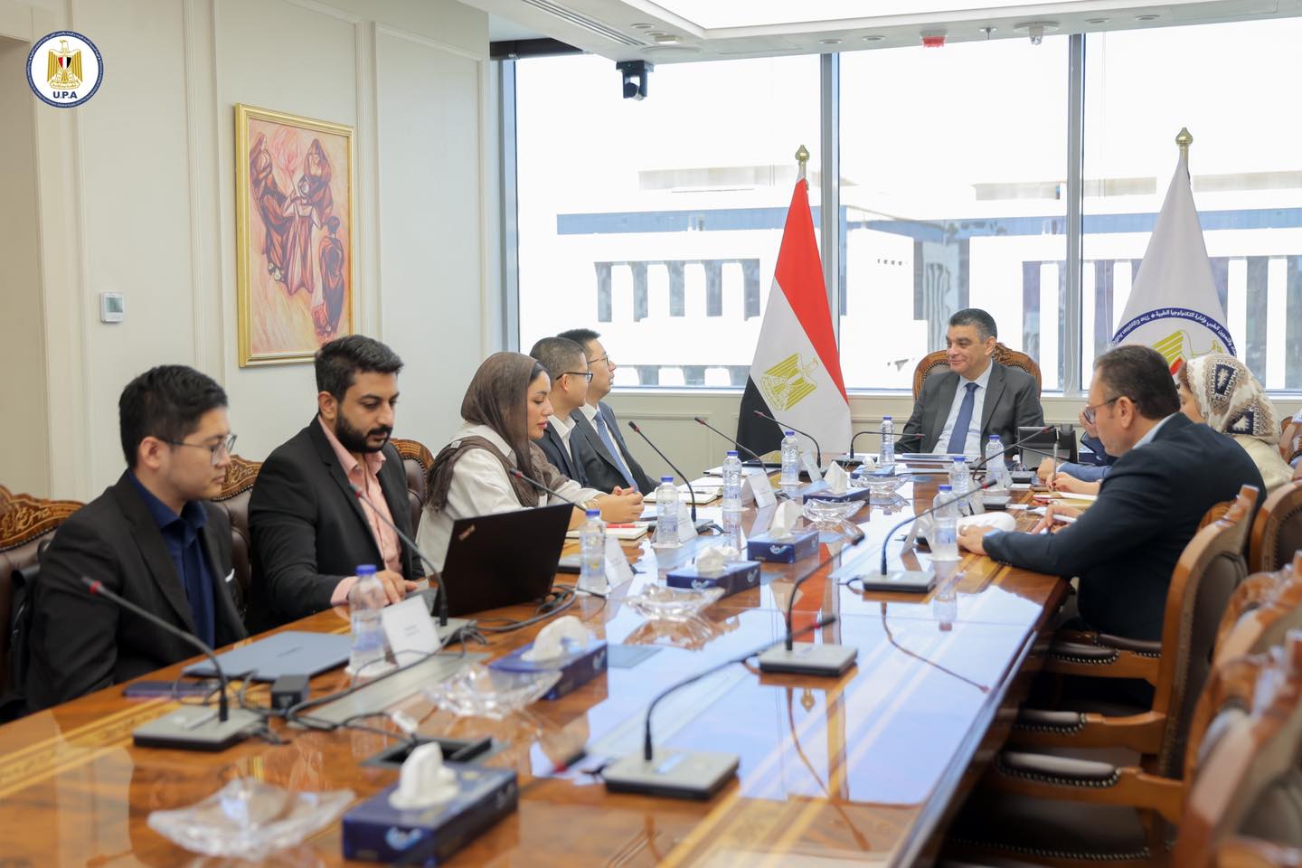 رئيس هيئة الشراء الموحد يستقبل وفدًا من «هواوي» لبحث التعاون في تطبيقات الذكاء الاصطناعي