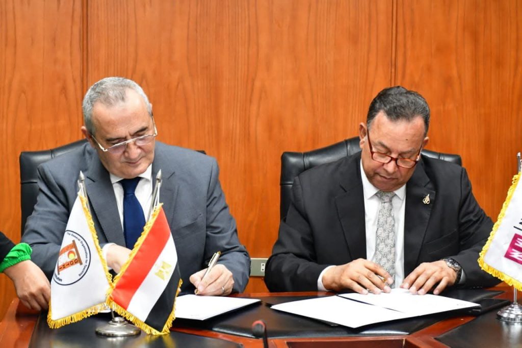 الصحة وجامعة المنصور الجديدة توقعان بروتوكول تعاون لتدريب طلاب الطب في مستشفيات الهيئة التعليمية