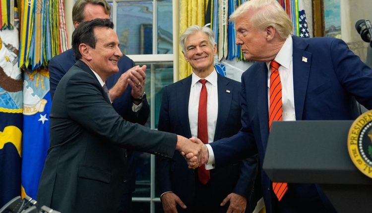 جانب من المؤتمر الصحفي