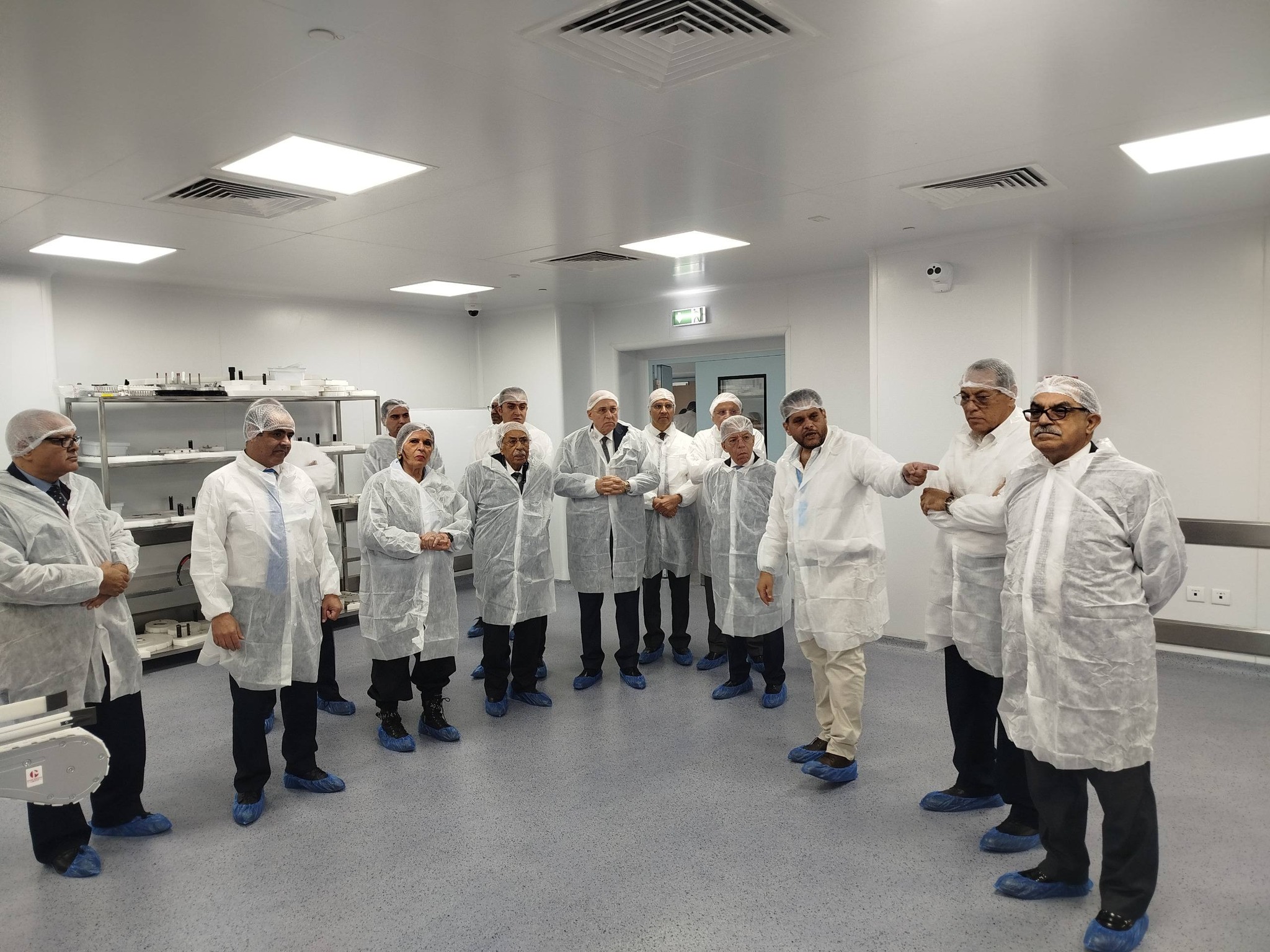 مجلس إدارة شركة إيبيكو يتفقد مصنع «إيبيكو 3» ويشيد بدوره في توطين الأدوية والبدائل الحيوية
