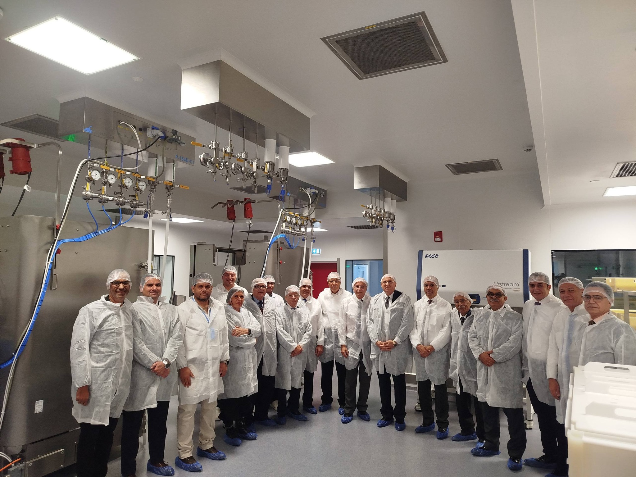 مجلس إدارة شركة إيبيكو يتفقد مصنع «إيبيكو 3» ويشيد بدوره في توطين الأدوية والبدائل الحيوية