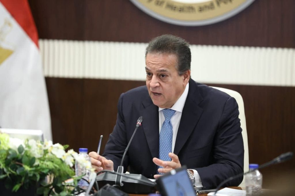 وزير الصحة يُهنئ رئيسي«الشراء الموحد» و«الدواء المصرية» على التشكيل الجديد لمجالس إداراتهما