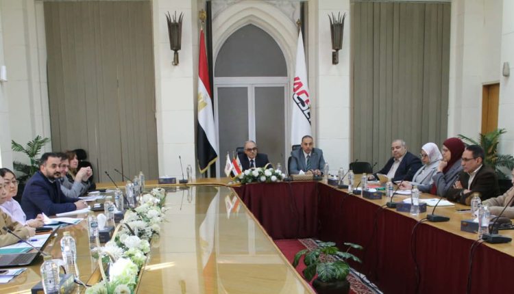 «فاكسيرا» تبحث مع شركتي «جينفاكس إيجيبت ومانهاي الصينية» إنتاج لقاح مكورات الالتهاب الرئوي بمصنع فاكسيرا