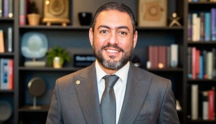 الدكتور محمد لؤي المرشدي مدير المكتب العلمي لشركة المهن الطبية للأدوية