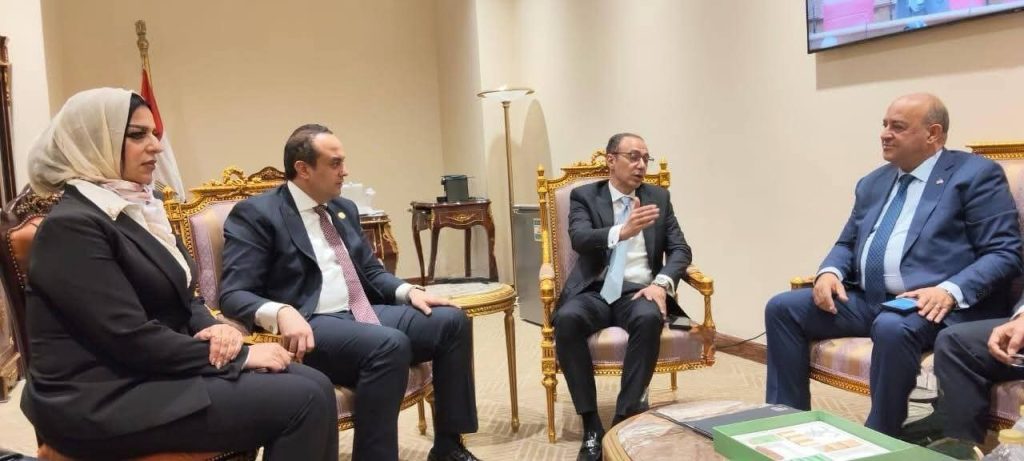 رئيس هيئة الرعاية الصحية يلتقي هيئة مكتب لجنة الصحة بمجلس النواب ويستعرض مستهدفات الهيئة وخططها التنفيذية