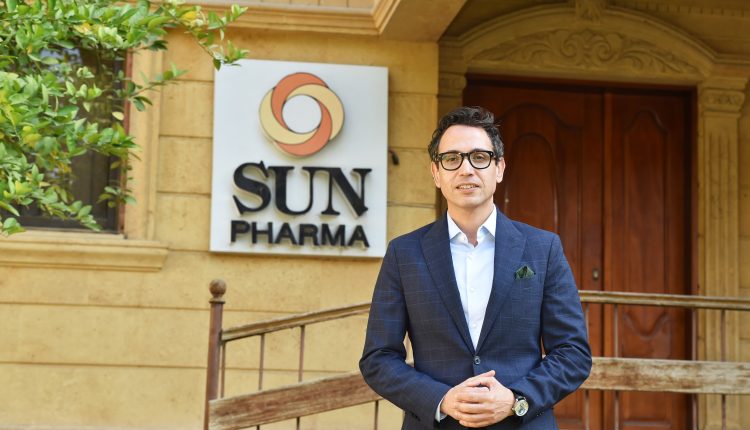 الدكتور على عمر المدير العام لشركة «صن فارما» فى مصر