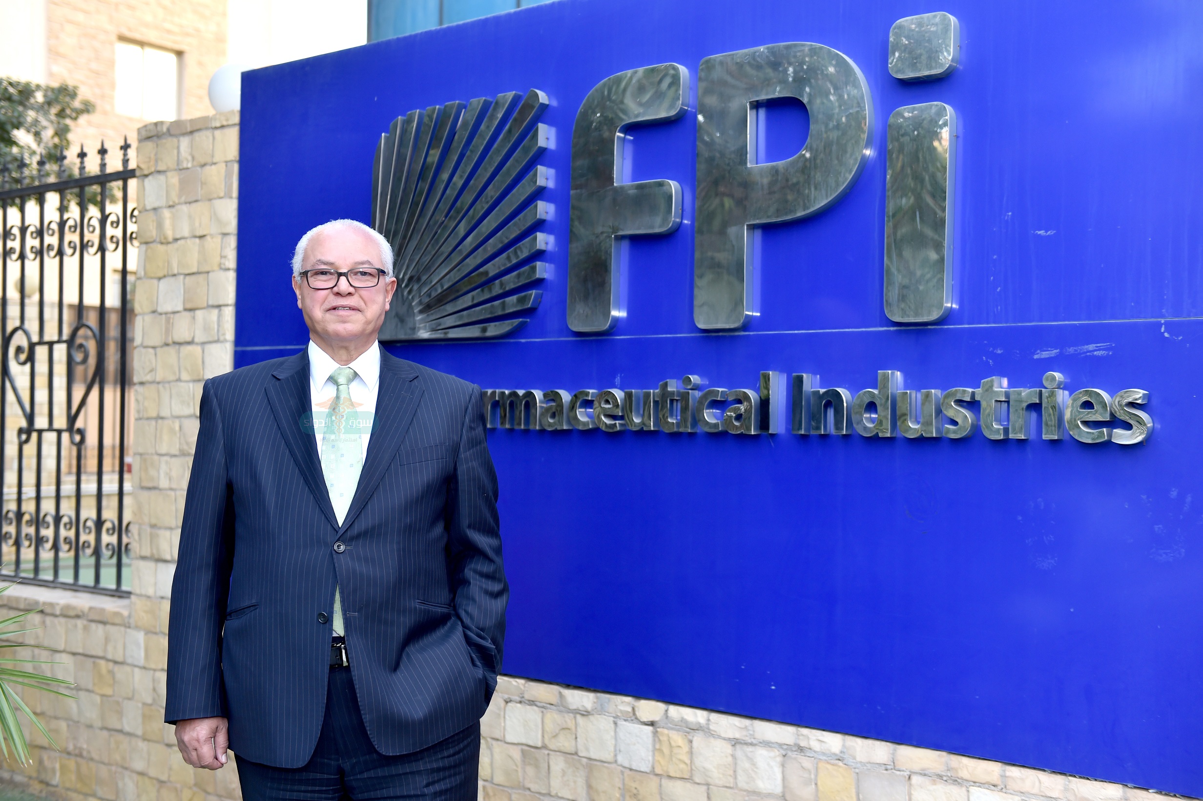 الدكتور جمال الليثى رئيس غرفة صناعة الأدوية ورئيس شركة «المستقبل للصِّناعات الدوائية» 