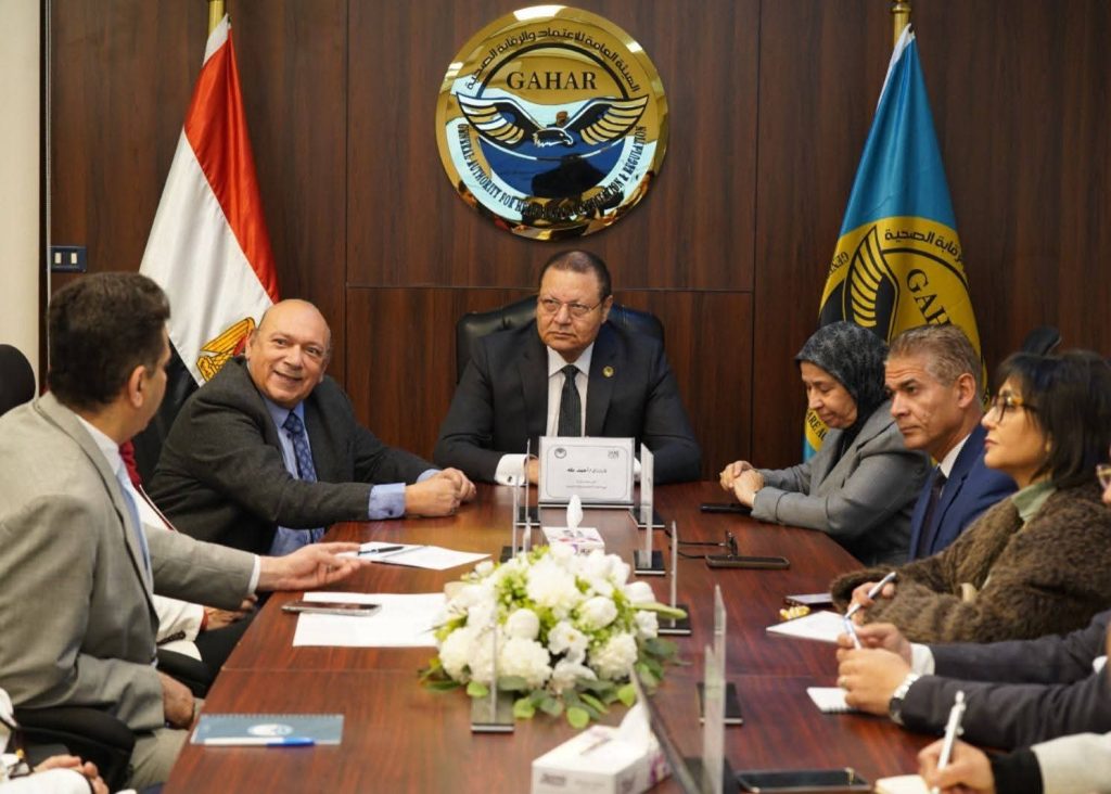 هيئة الاعتماد والرقابة الصحية تبدأ إعداد أول معايير وطنية لتنظيم خدمات مراكز التجميل وعيادات الليزر في مصر