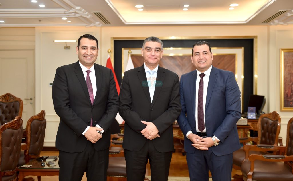 الدكتور هشام ستيت رئيس الهيئة المصرية للشراء الموحَّد والإمداد والتموين الطبى وإدارة التكنولوجيا الطبية