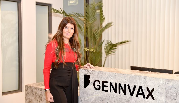 الدكتورة نيبال دهبة المساهم والمدير التنفيذى لشركة «جينيكس وجينفاكس» القابضة