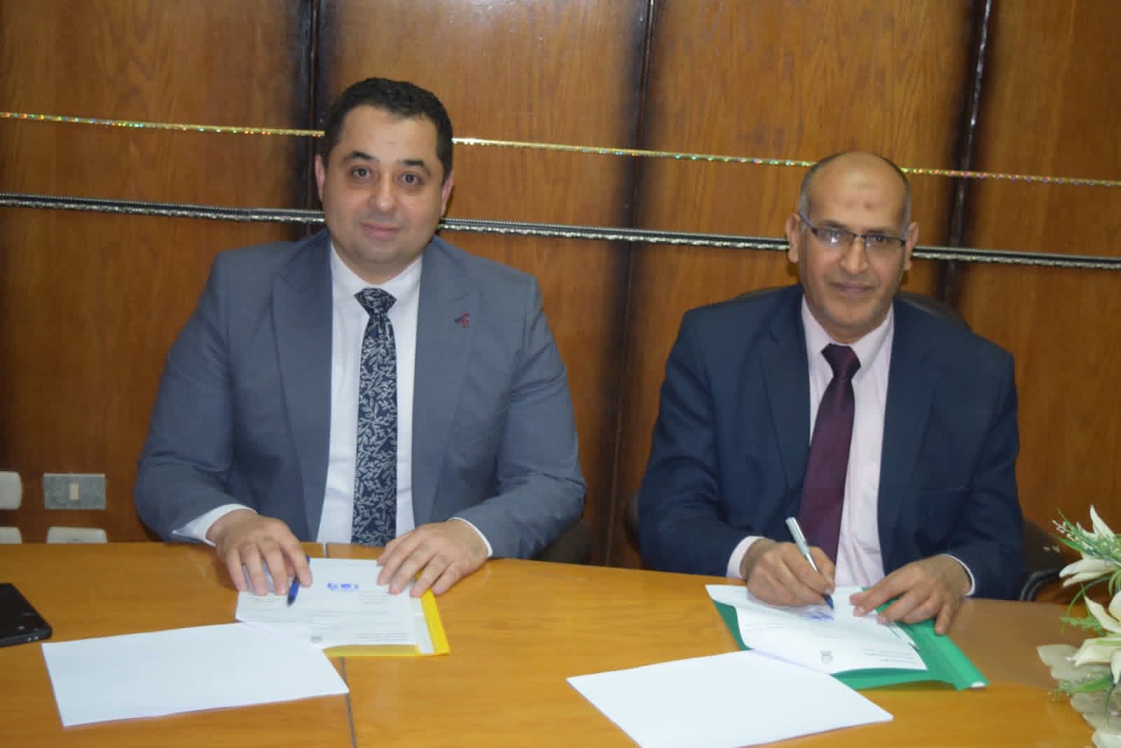 الصحة: توقيع بروتوكول تعاون بين مديرية الشئون الصحية بقنا وكلية الطب بجامعة قنا لتطوير الخدمات الصحية بالمحافظة