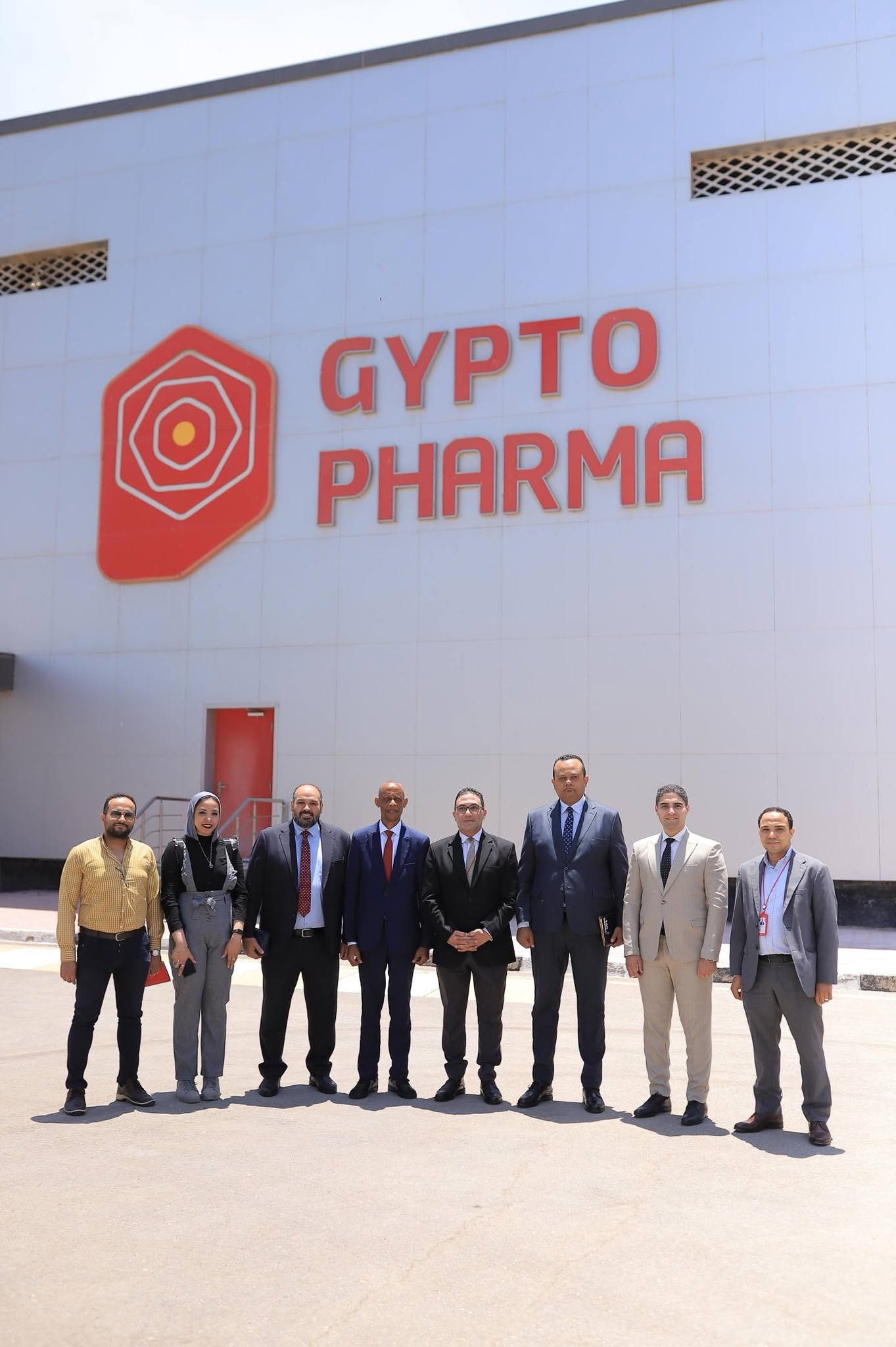 «جبتو فارما» تستقبل رئيس هيئة الدواء الرواندية لبحث توسيع التعاون الدوائي والتصنيع المشترك