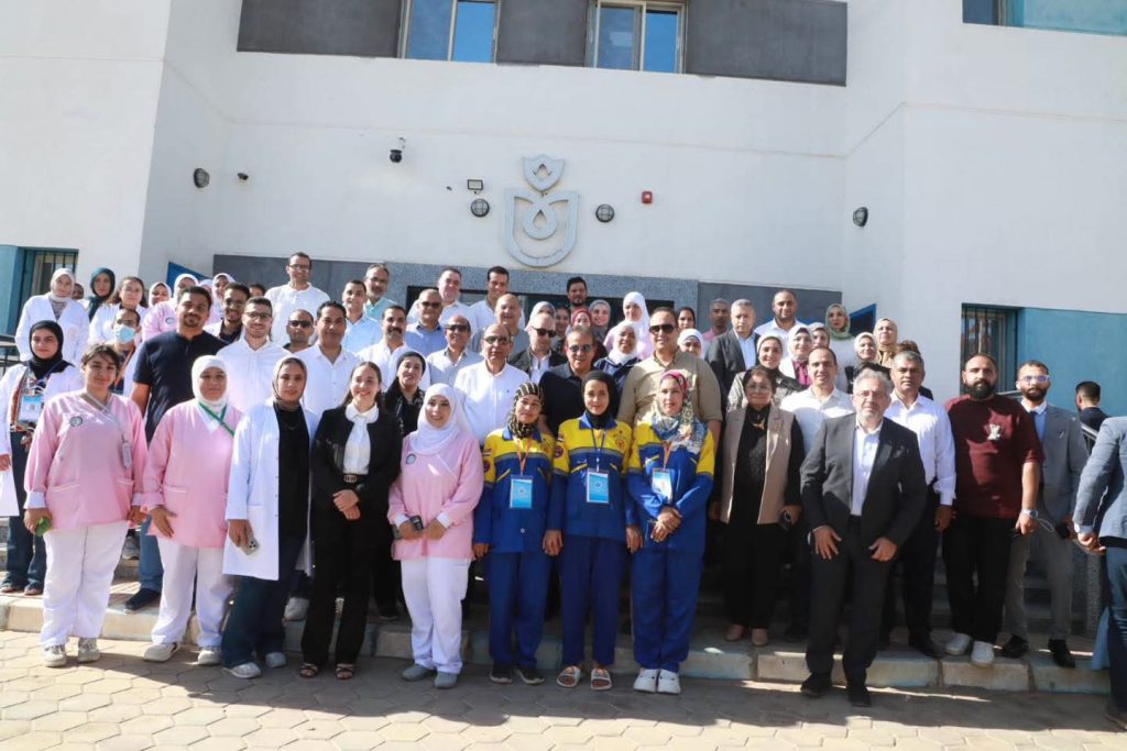 وزير الصحة يتفقد مركز طب أسرة أتليدم ومستشفى ملوي استعداداً لتشغيل التأمين الصحي الشامل بالمنيا