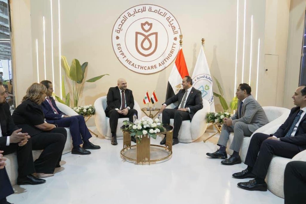 رئيس هيئة الرعاية الصحية يبحث مع وزير الصحة اللبناني سبل نقل التجربة المصرية في التأمين الصحي الشامل وتعزيز السياحة العلاجية