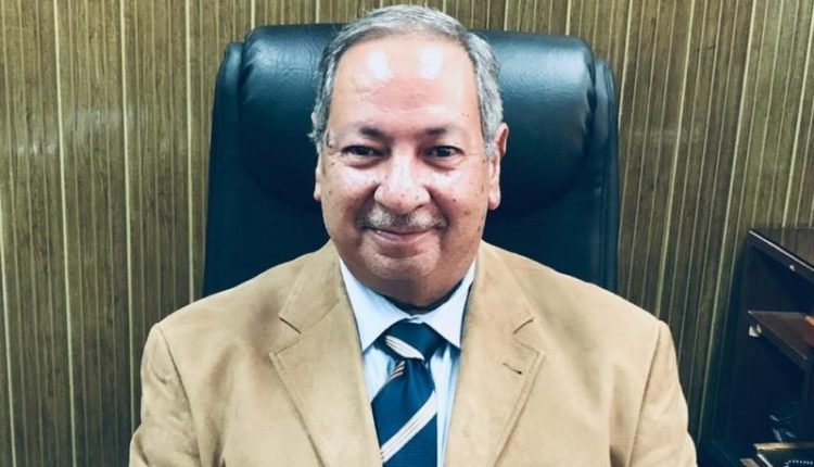 الدكتور باسم محمد عبدالله الرئيس التنفيذي لشركة القاهرة للأدوية