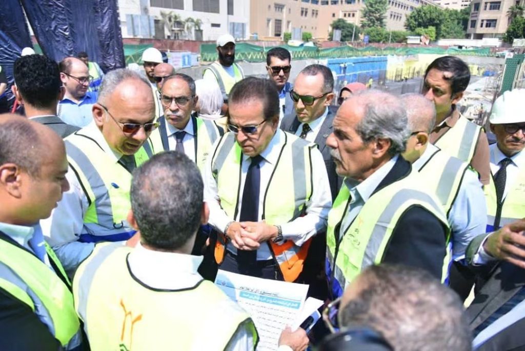 وزير الصحة يتفقد مشروعي مستشفى بولاق أبو العلا ومدينة النيل الطبية.. والتسليم خلال 2027