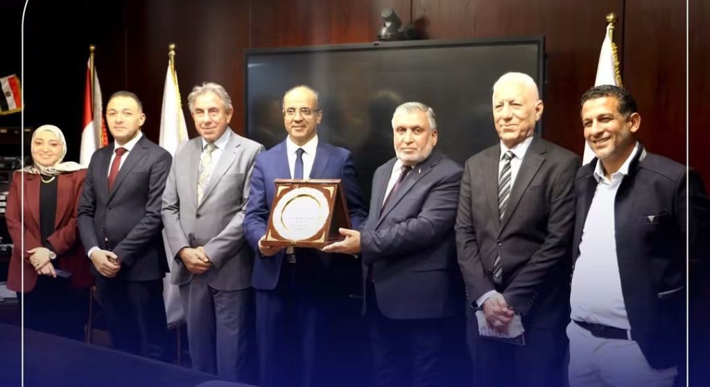سيديكو تستقبل وفد من جامعة الكوت العراقية لبحث التعاون في صناعة الدواء وإنشاء مصنع بالعراق سيديكو تستقبل وفد من جامعة الكوت العراقية لبحث التعاون في صناعة الدواء وإنشاء مصنع بالعراق