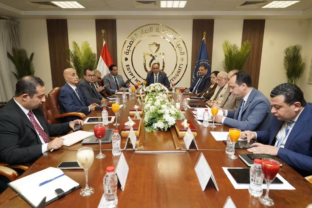 رئيس هيئة الرعاية الصحية يشكل لجنة لمتابعة تنفيذ توصيات منتدى مصر وتسريع تطبيق التأمين الصحي الشامل