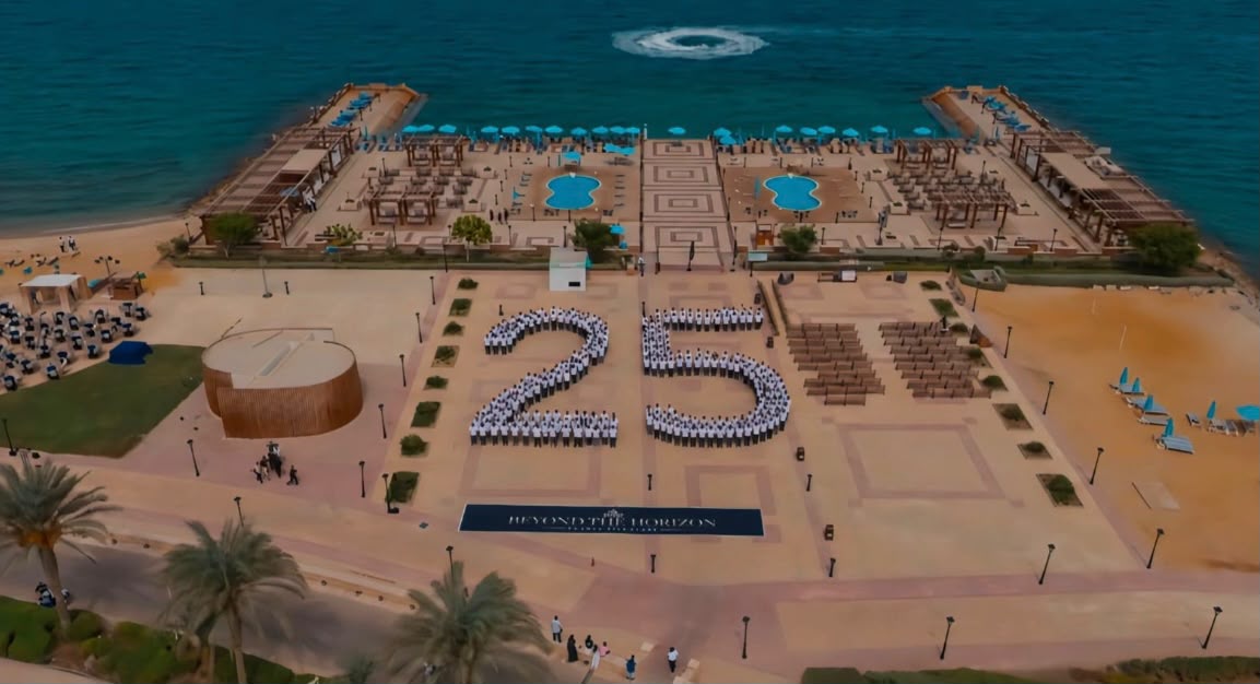 ماكرو جروب تحتفل بمرور 25 عامًا على مسيرتها في سوق المستحضرات الطبية والتجميلية المصرية.