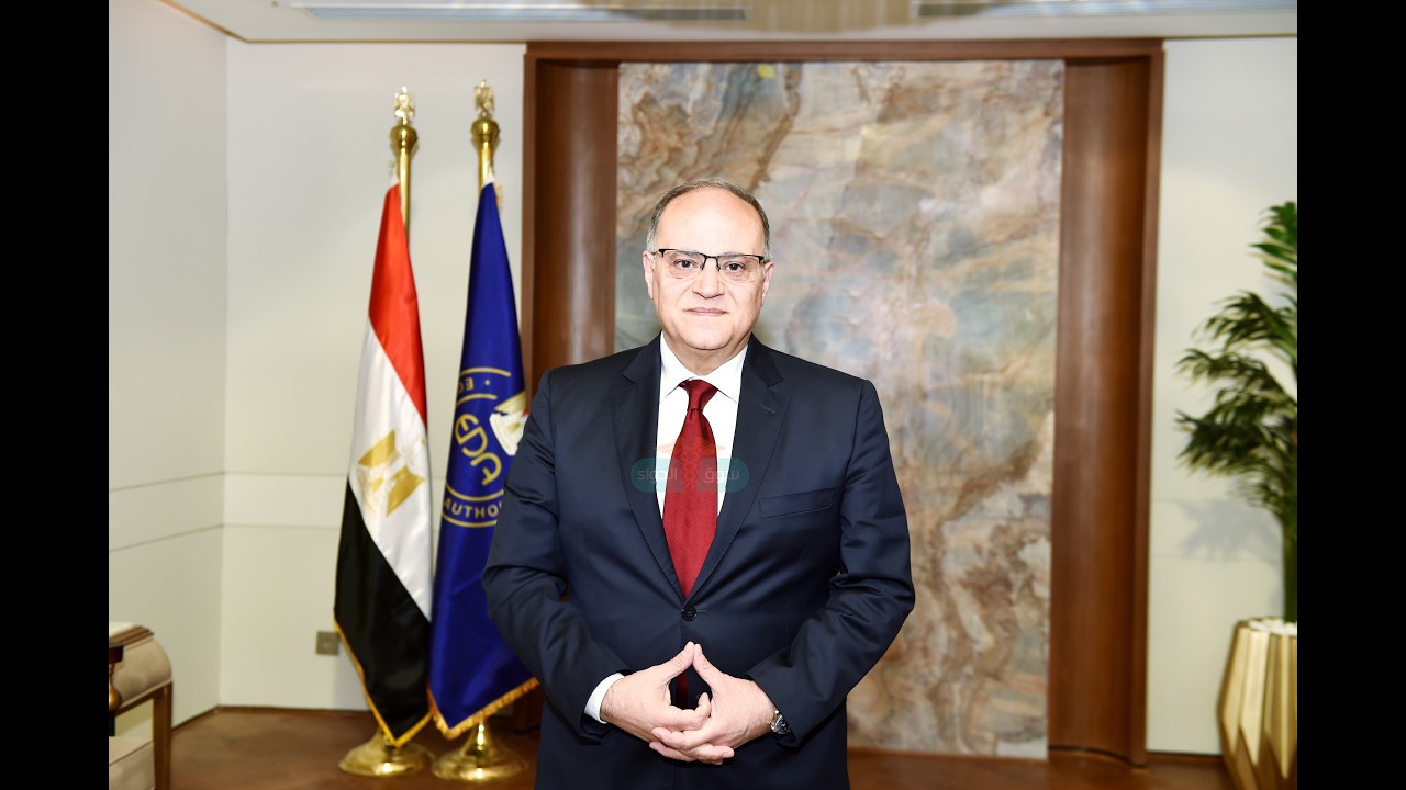 الدكتور علي الغمراوي، رئيس هيئة الدواء المصرية، في حوار خاص لـ«سوق الدواء»